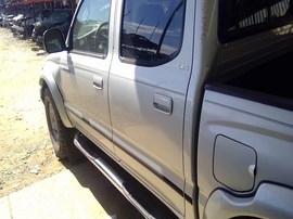 2002 TOYOTA TACOMA, SILVER, SR5 MODEL, CREW CAB, 3.4L, AT, 2WD, Z26351